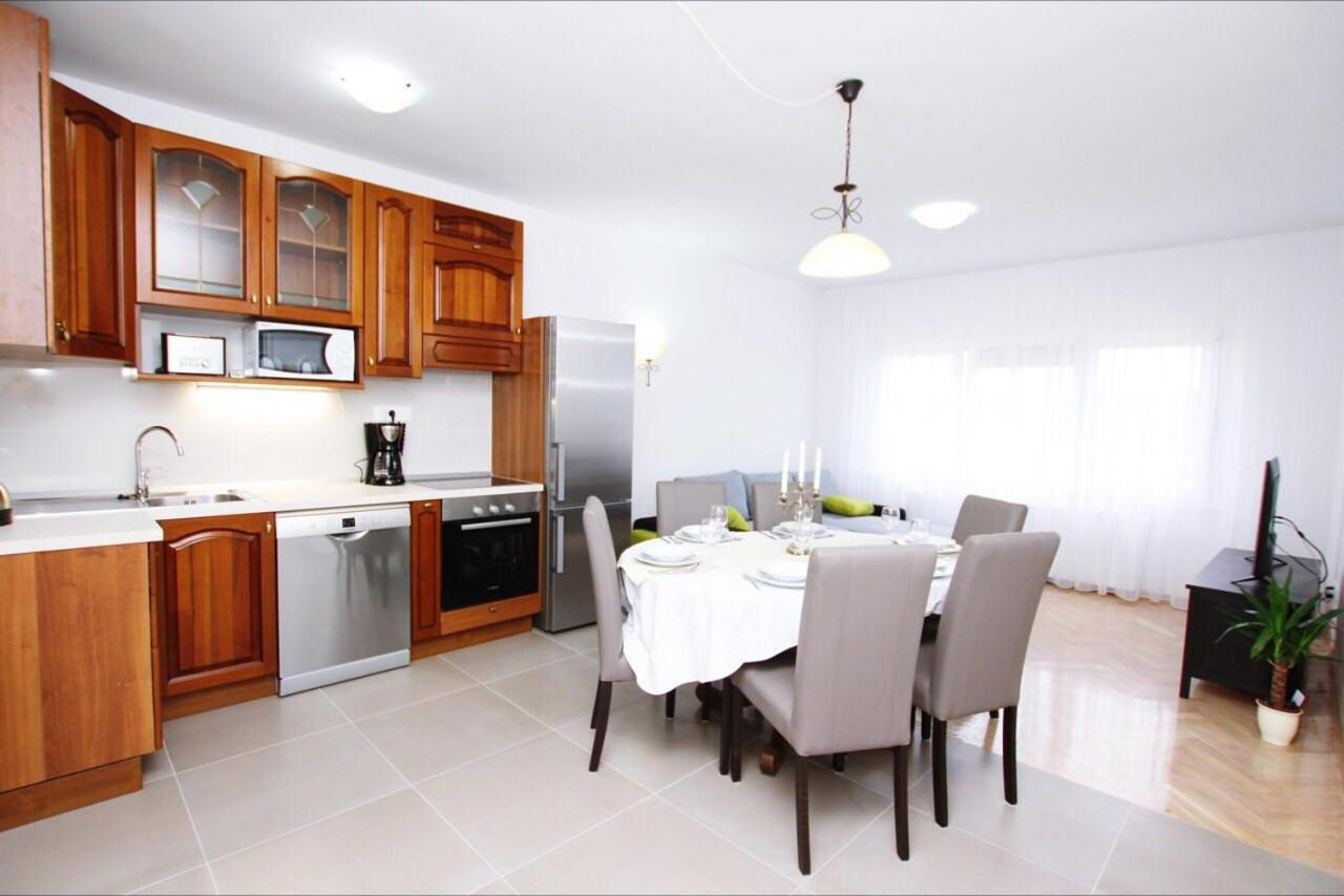 Apartmant Milan Trogir Luaran gambar